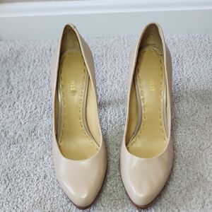 Nine West Women's Nude Pumps